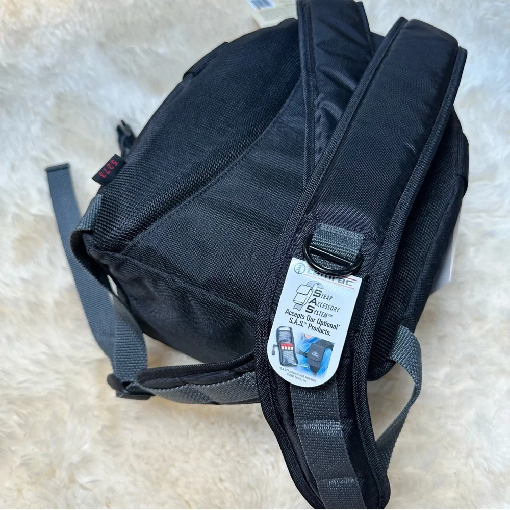 NWT- Tamrac Expedition 3 Camera Backpack